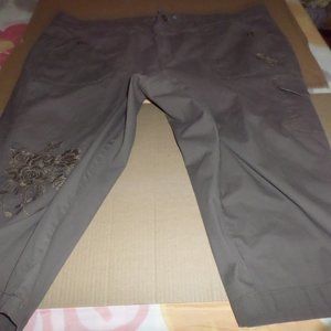 Gloria Vanderbilt Stretch Capris 24W
